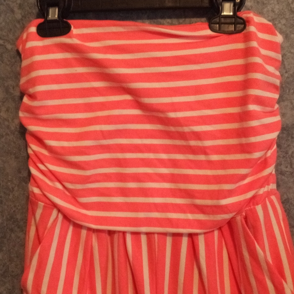 Summer romper - Picture 2 of 2